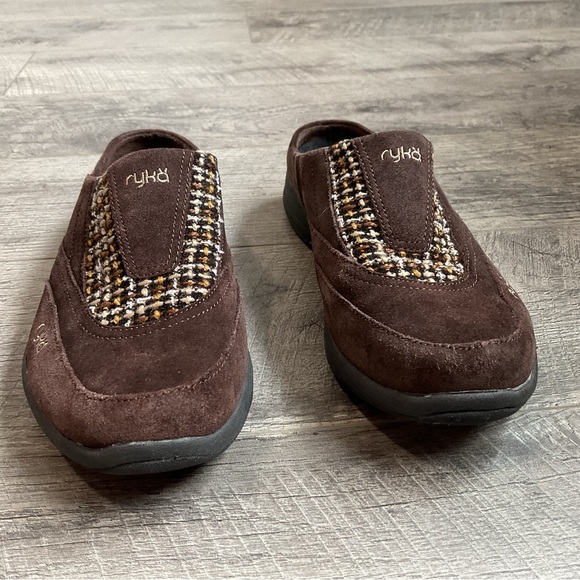 Ryka Freelance Brown Suede Slip On Mules Size 8 - Picture 2 of 10